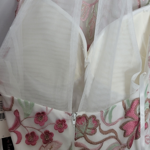 Sequin hearts junior dress - Picture 5 of 6